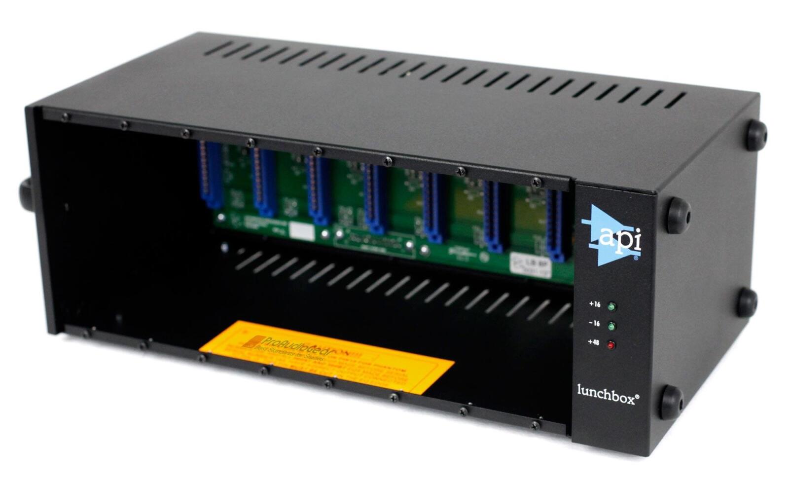 API 500-8B - 8-slot Lunchbox
