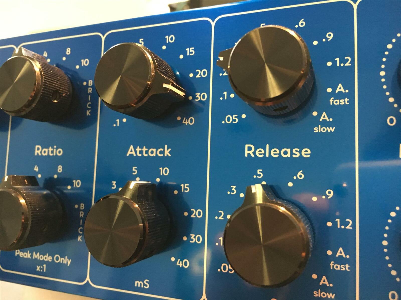 Vertigo Sound VSC-3 Compressor