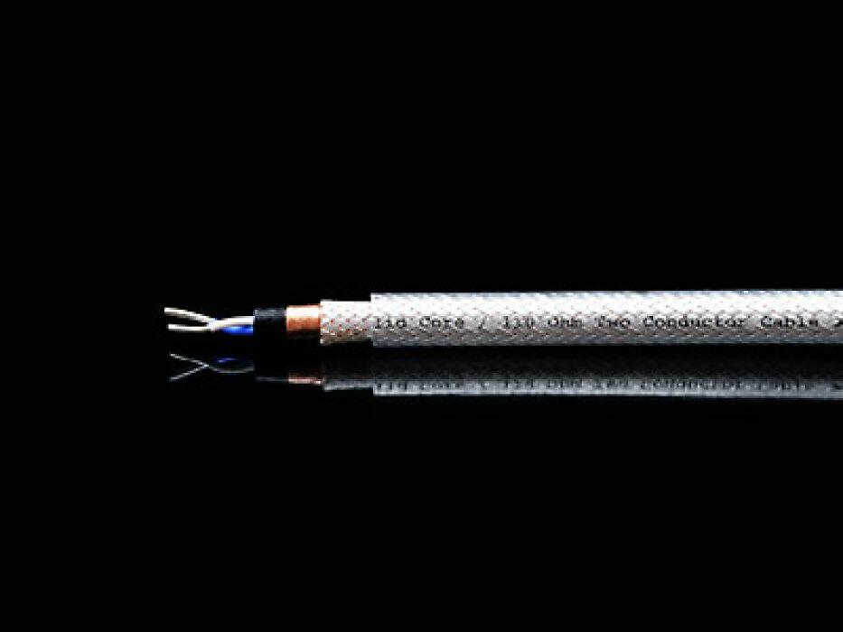 Oyaide FTVS-910 - 110 Ohm Silberkabel, Meterware