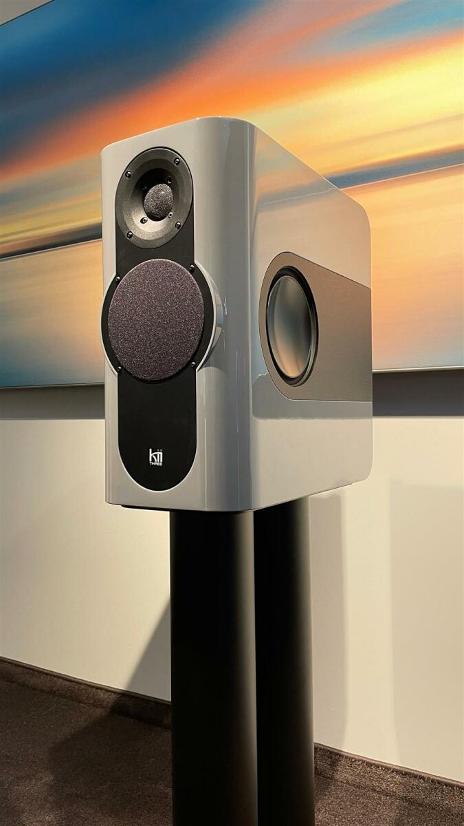 Kii Audio - Kii THREE System Premiumfarbe:Nardo Grey Hochglanz