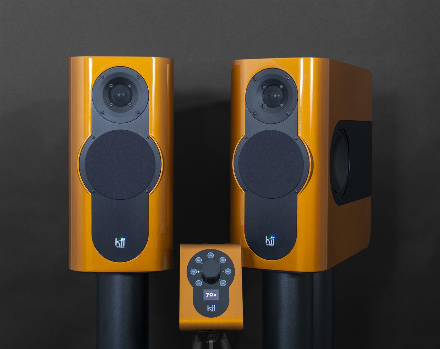 Kii Audio - Kii THREE System Premiumfarbe: Phoenix Orange Hochglanz