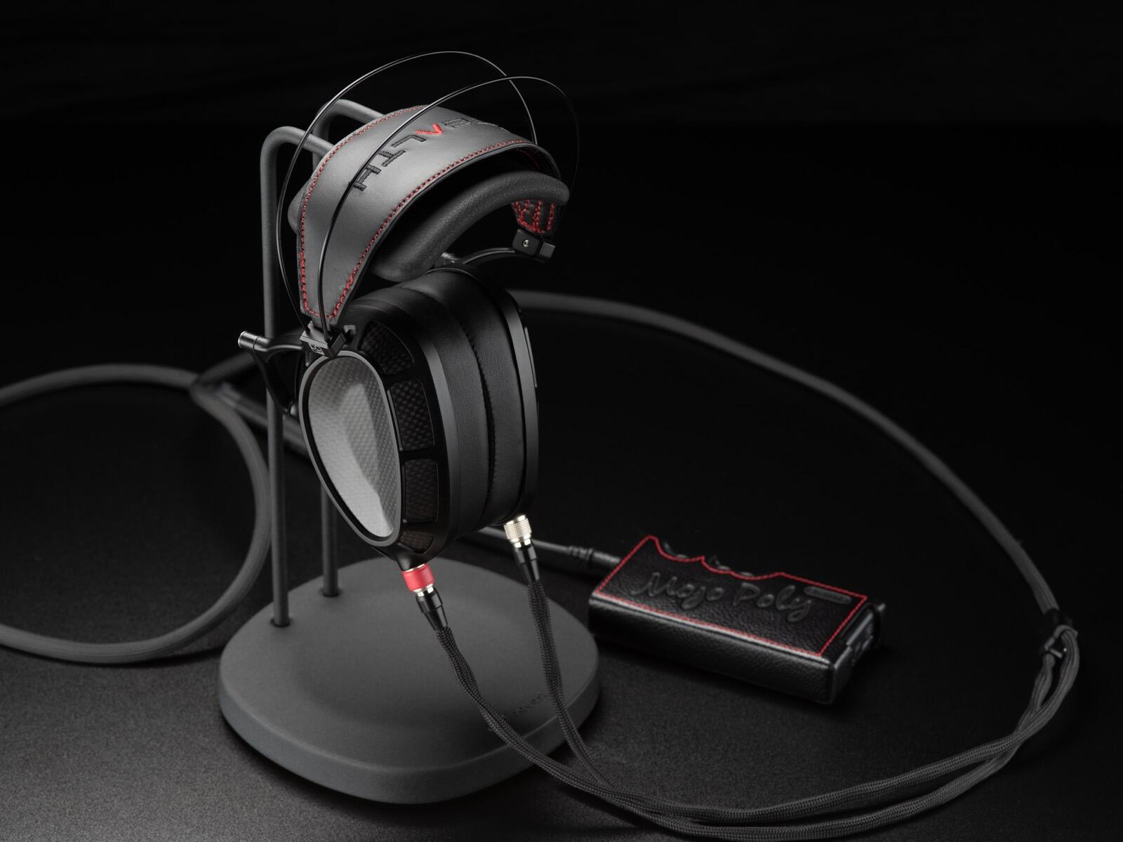 Dan Clark Audio - Stealth