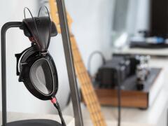 Dan Clark Audio - Stealth