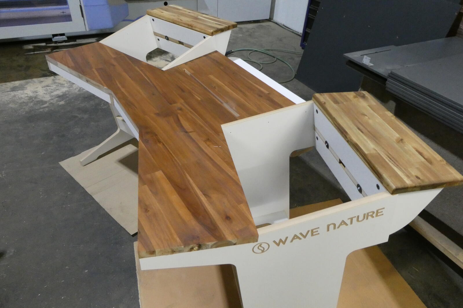WAVE NATURE Masters Place 8U Studiotisch